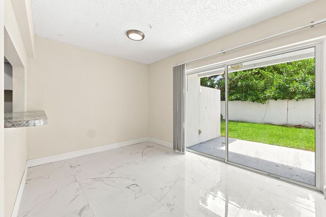 5120 Elmhurst Road A, West Palm Beach, FL 33417
