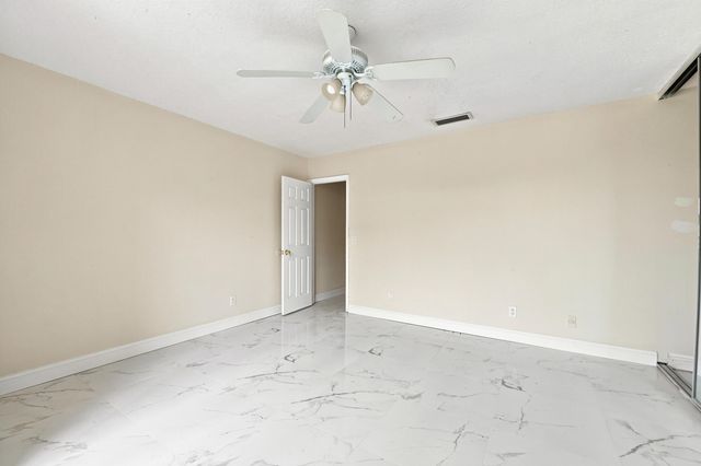 5120 Elmhurst Road A, West Palm Beach, FL 33417
