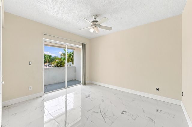 5120 Elmhurst Road A, West Palm Beach, FL 33417