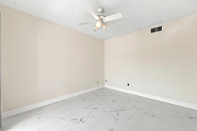5120 Elmhurst Road A, West Palm Beach, FL 33417