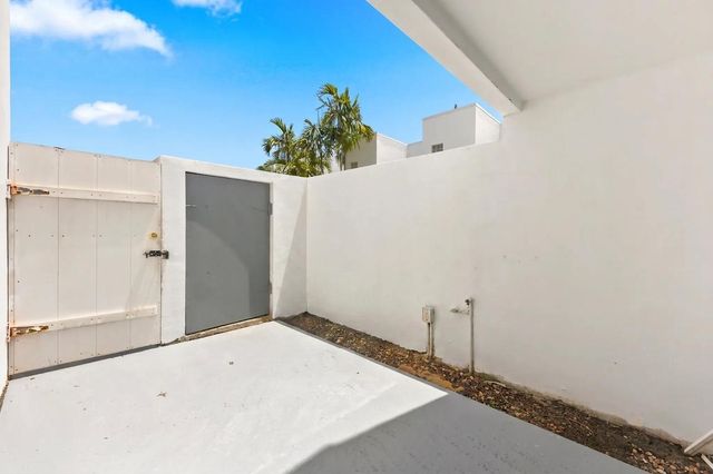 5120 Elmhurst Road A, West Palm Beach, FL 33417