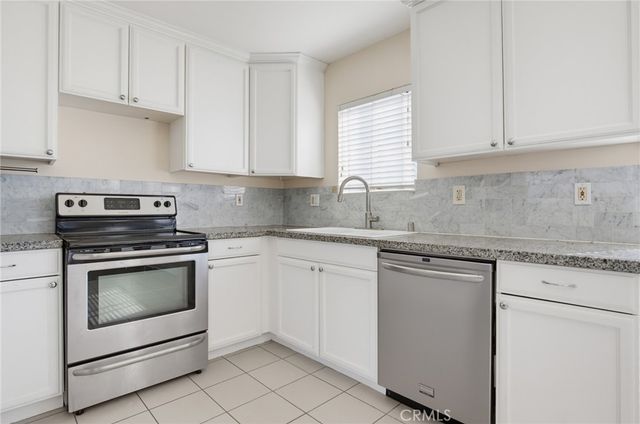 1401 E 3rd Street 16, Long Beach, CA 90802