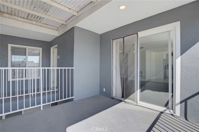 1401 E 3rd Street 16, Long Beach, CA 90802