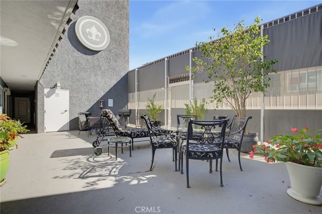 1401 E 3rd Street 16, Long Beach, CA 90802