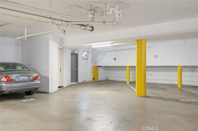 1401 E 3rd Street 16, Long Beach, CA 90802