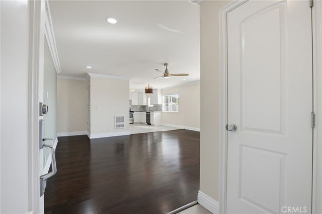 1401 E 3rd Street 16, Long Beach, CA 90802