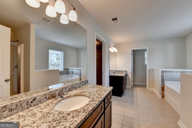 829 Still Hill Lane, Lawrenceville, GA 30045