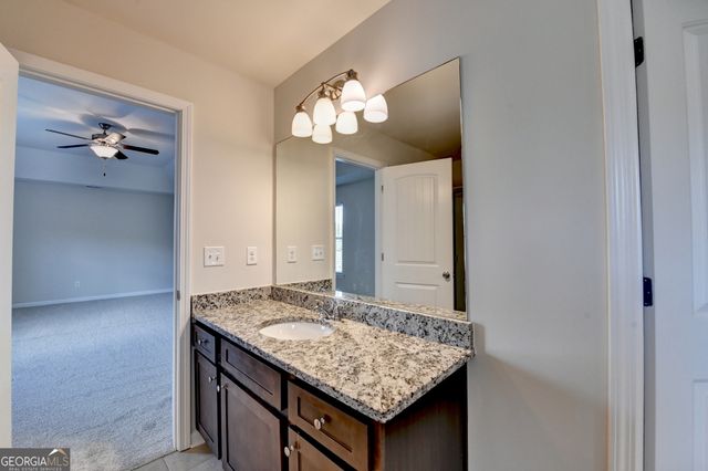 829 Still Hill Lane, Lawrenceville, GA 30045