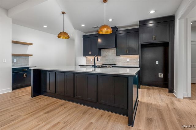 13719 Blackoak, Northport, AL 35475