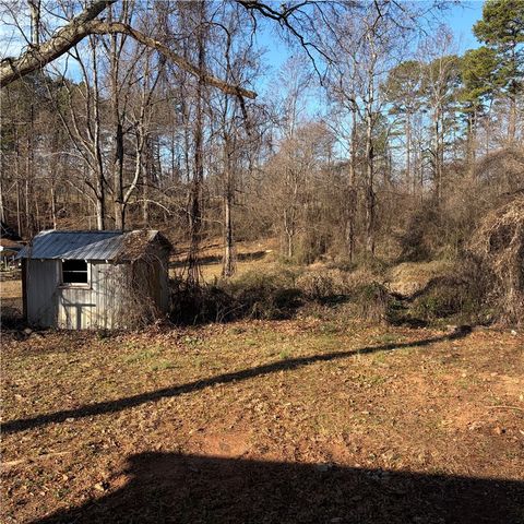 157 Burnt Tanyard Road, West Union, SC 29696