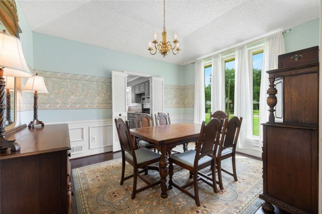 221 Manor Way, Sunnyvale, TX 75182