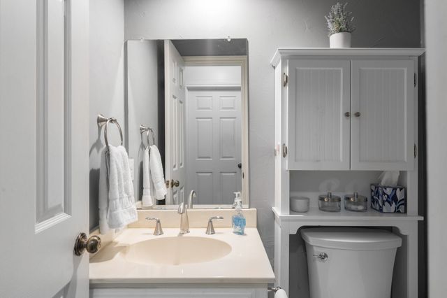221 Manor Way, Sunnyvale, TX 75182
