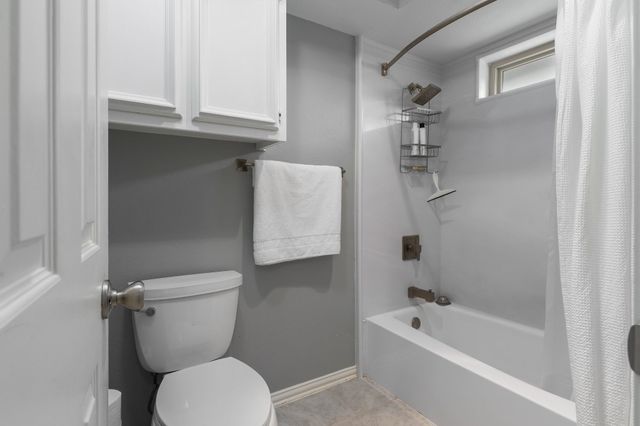 221 Manor Way, Sunnyvale, TX 75182