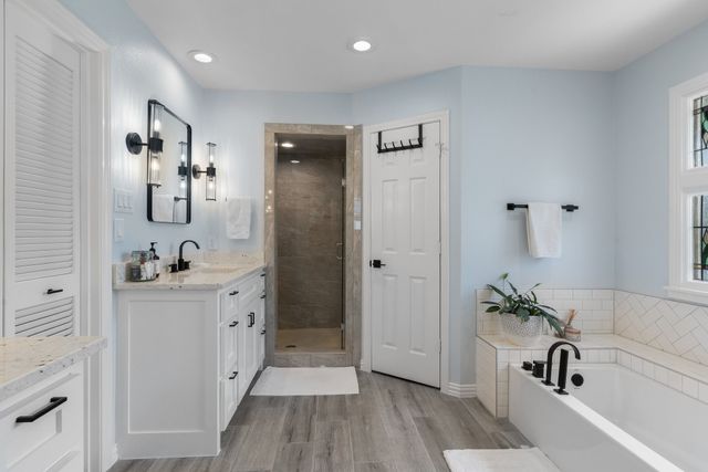221 Manor Way, Sunnyvale, TX 75182