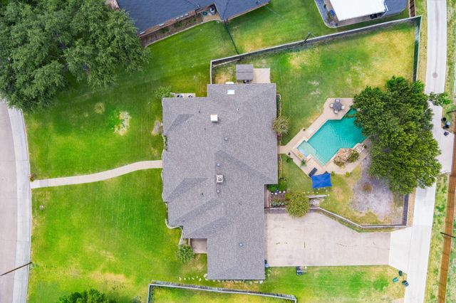 221 Manor Way, Sunnyvale, TX 75182
