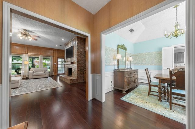 221 Manor Way, Sunnyvale, TX 75182