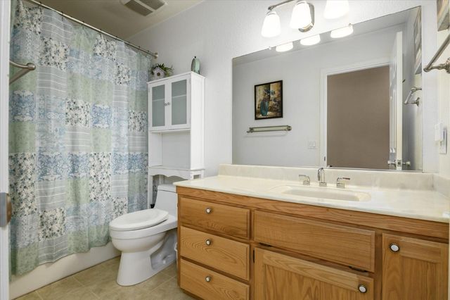 6480 Granite Trl, Pollock Pines, CA 95726