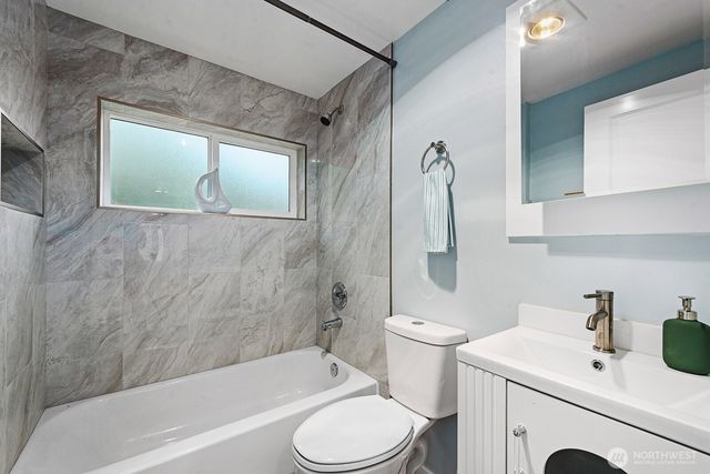 3265 31st Avenue SW, Seattle, WA 98126