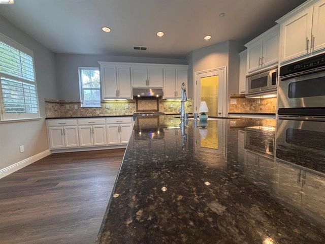 2409 Boulder St, Brentwood, CA 94513