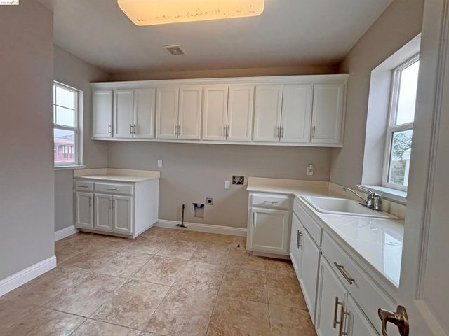 2409 Boulder St, Brentwood, CA 94513