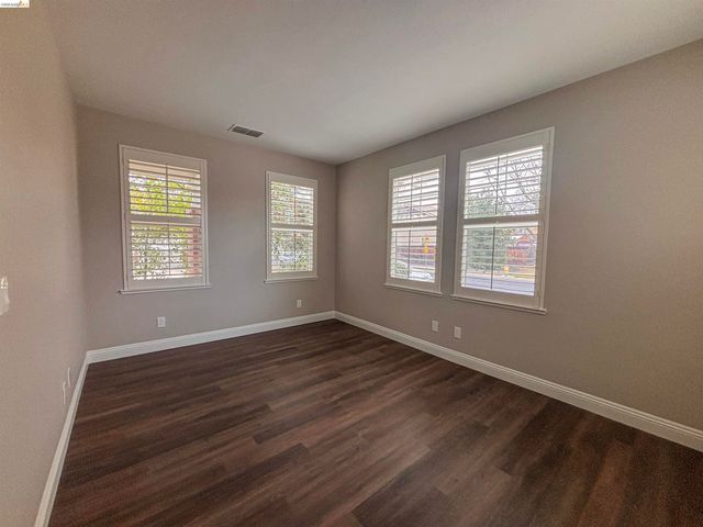 2409 Boulder St, Brentwood, CA 94513