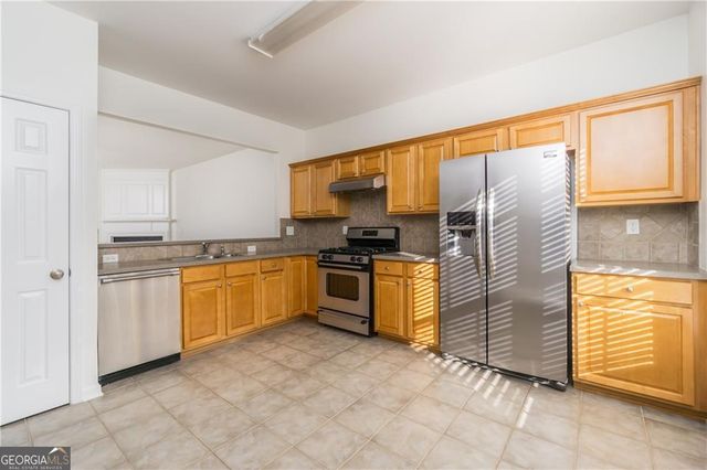 4016 Edgecomb Drive, Roswell, GA 30075