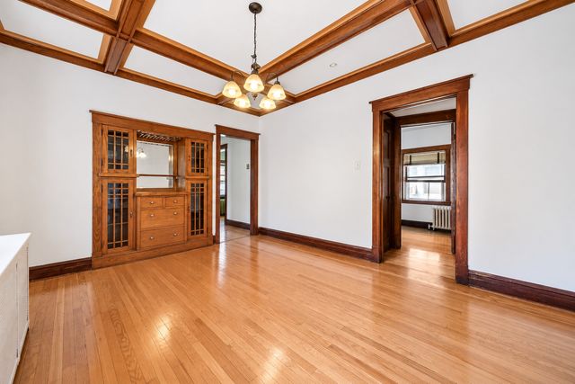 1517 S 57TH Avenue, Cicero, IL 60804