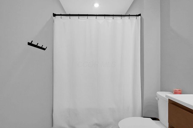 5117 Harvest Lane, South Bloomfield, OH 43103