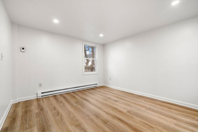 310 Washington St, Haverhill, MA 01832