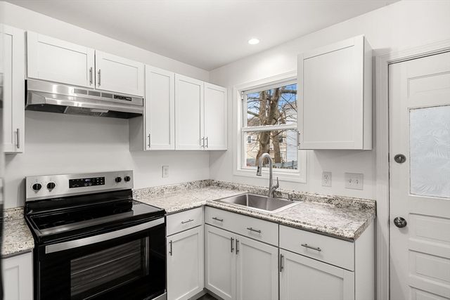310 Washington St, Haverhill, MA 01832