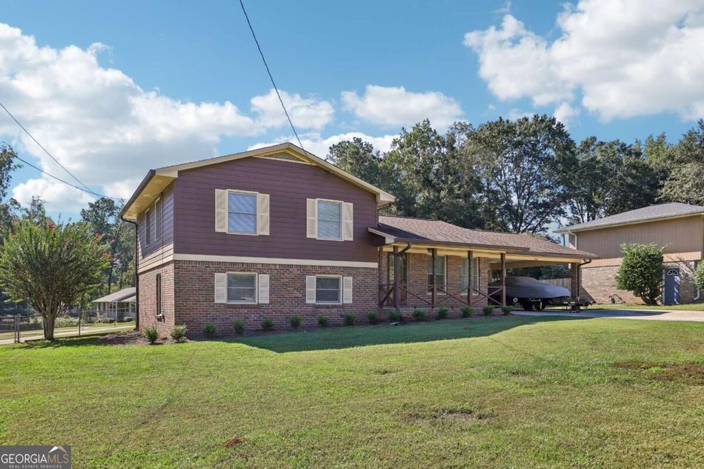 4542 Burns Road NW, Lilburn, GA 30047 — photo 3