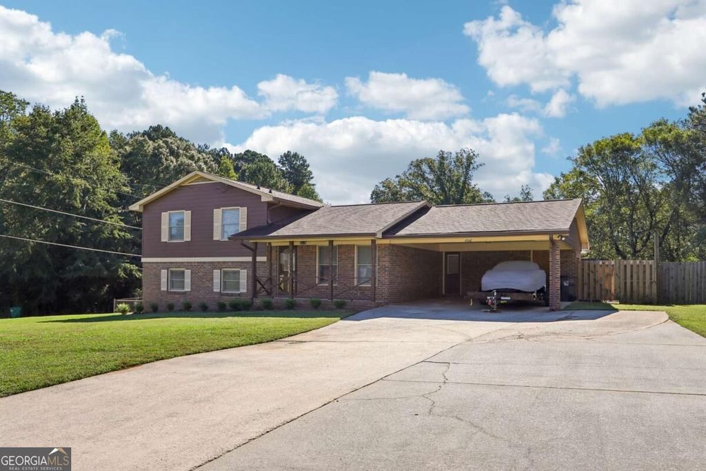 4542 Burns Road NW, Lilburn, GA 30047 — photo 4