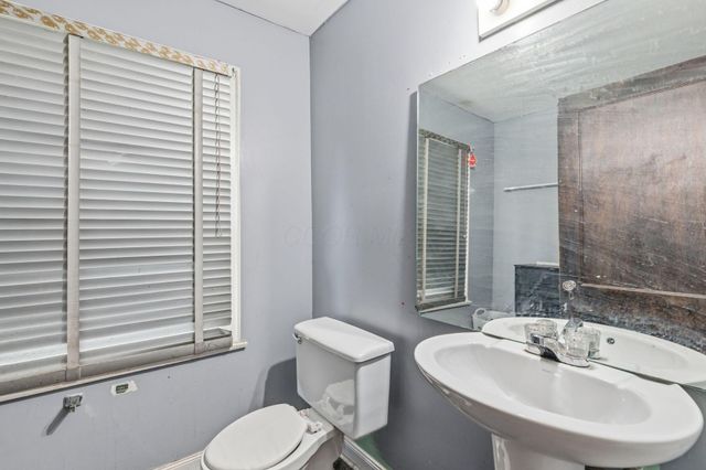 700 N Nelson Road, Columbus, OH 43219