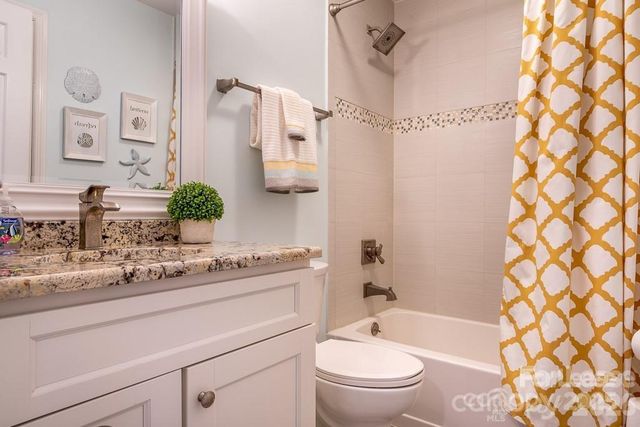 18709 Nautical Drive 206, Cornelius, NC 29031