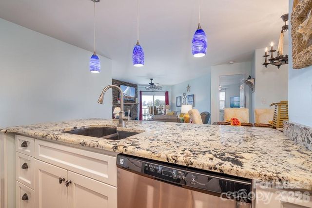 18709 Nautical Drive 206, Cornelius, NC 29031