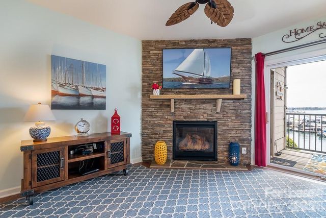 18709 Nautical Drive 206, Cornelius, NC 29031