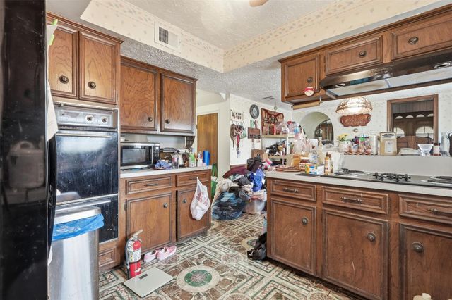 16422 Brambling Drive, Houston, TX 77059