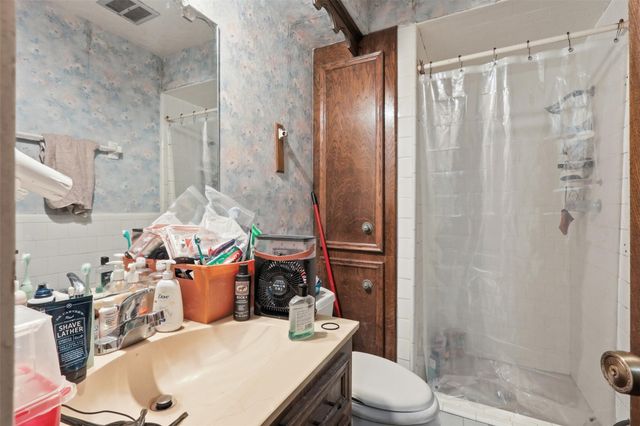 16422 Brambling Drive, Houston, TX 77059