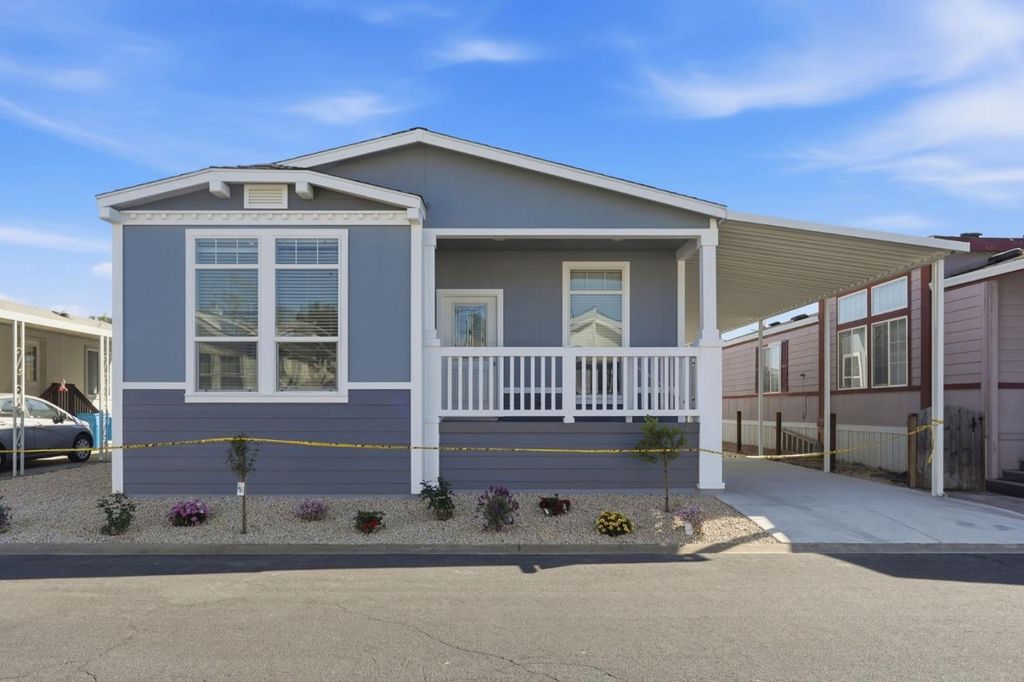 500 W 10th Street 140, Gilroy, CA 95020