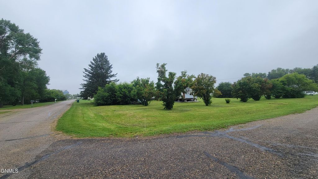 160 Austin Street, Regan, ND 58477 photo 2