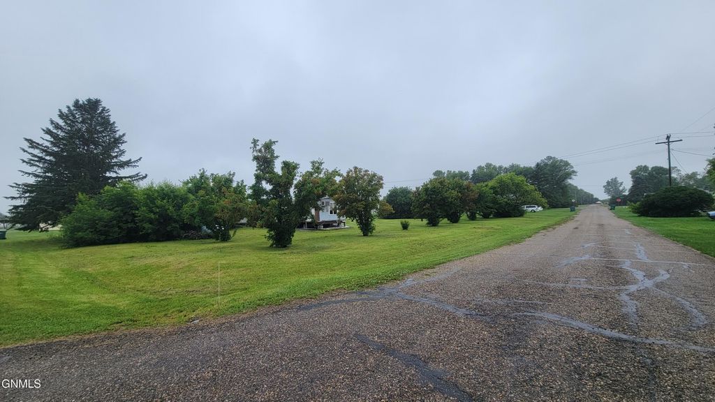 160 Austin Street, Regan, ND 58477 photo 5