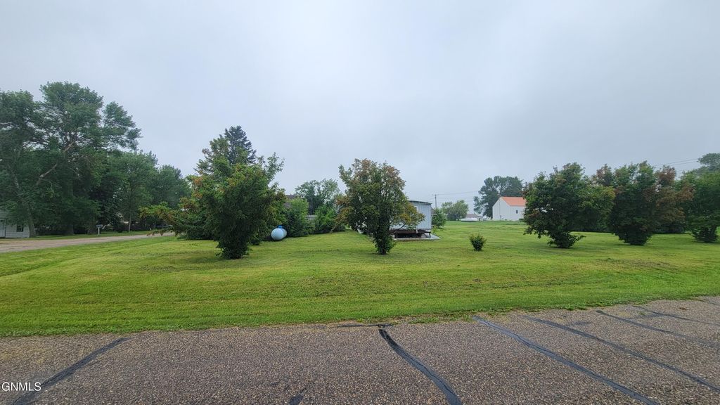 160 Austin Street, Regan, ND 58477 photo 6