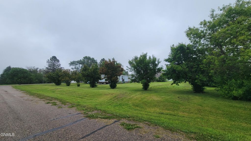 160 Austin Street, Regan, ND 58477 photo 7