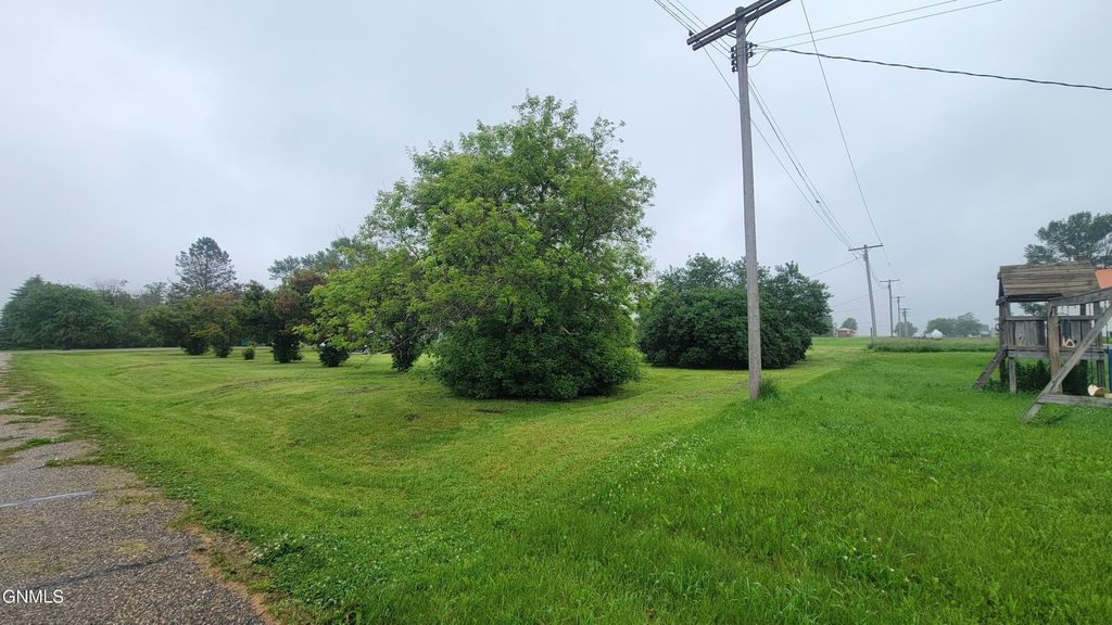 160 Austin Street, Regan, ND 58477 photo 8