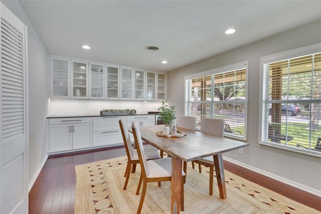 2905 Greenlawn PKWY, Austin, TX 78757