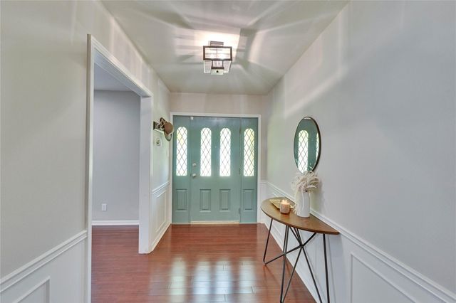 2905 Greenlawn PKWY, Austin, TX 78757