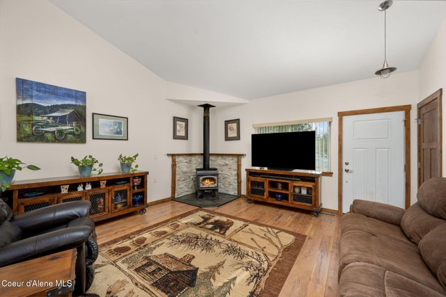 31083 N Spitfire ST, Spirit Lake, ID 83869