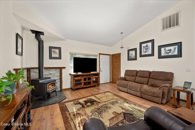 31083 N Spitfire ST, Spirit Lake, ID 83869