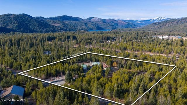 31083 N Spitfire ST, Spirit Lake, ID 83869