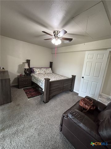 116 Leisure Acres Road, Gatesville, TX 76528
